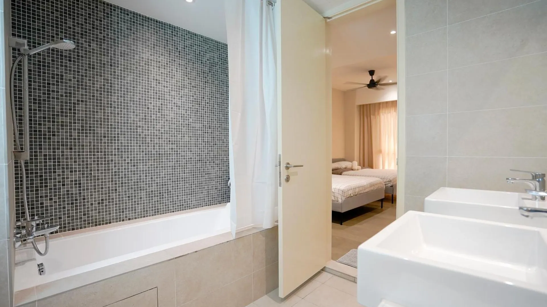 The Ooak Suites By Just كوالالمبور